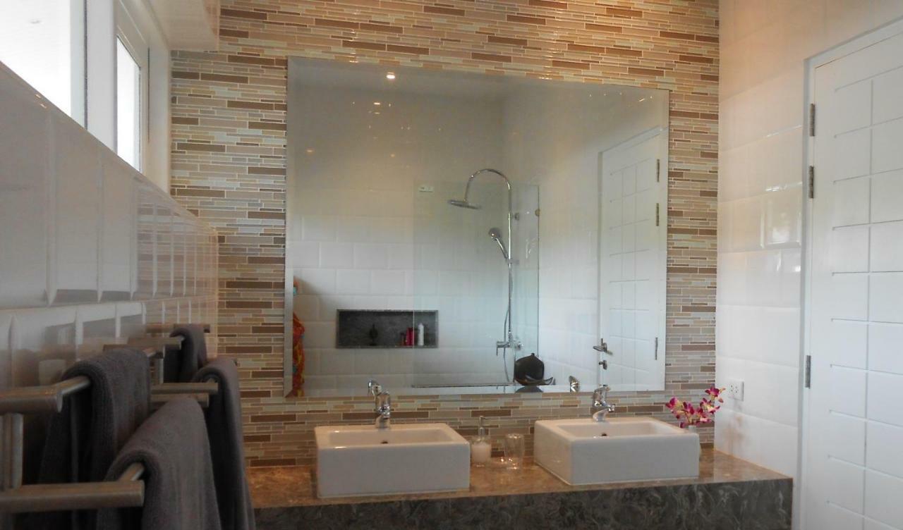 Baan Tai Tara 4 Villa บ้านใต้ ภายนอก รูปภาพ